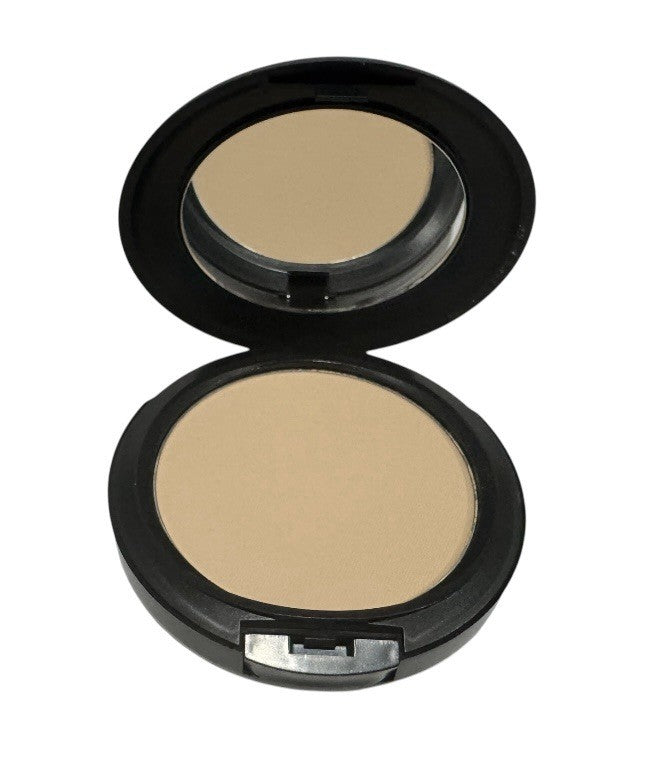 MAC Studio Fix Powder Plus Foundation NC20 .52oz/15g.  New In Box1