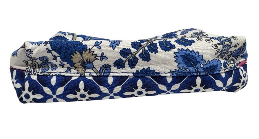 Estee Lauder Makeup Bag.  Bag Fabric Is Made From Recycled Materials.  New3