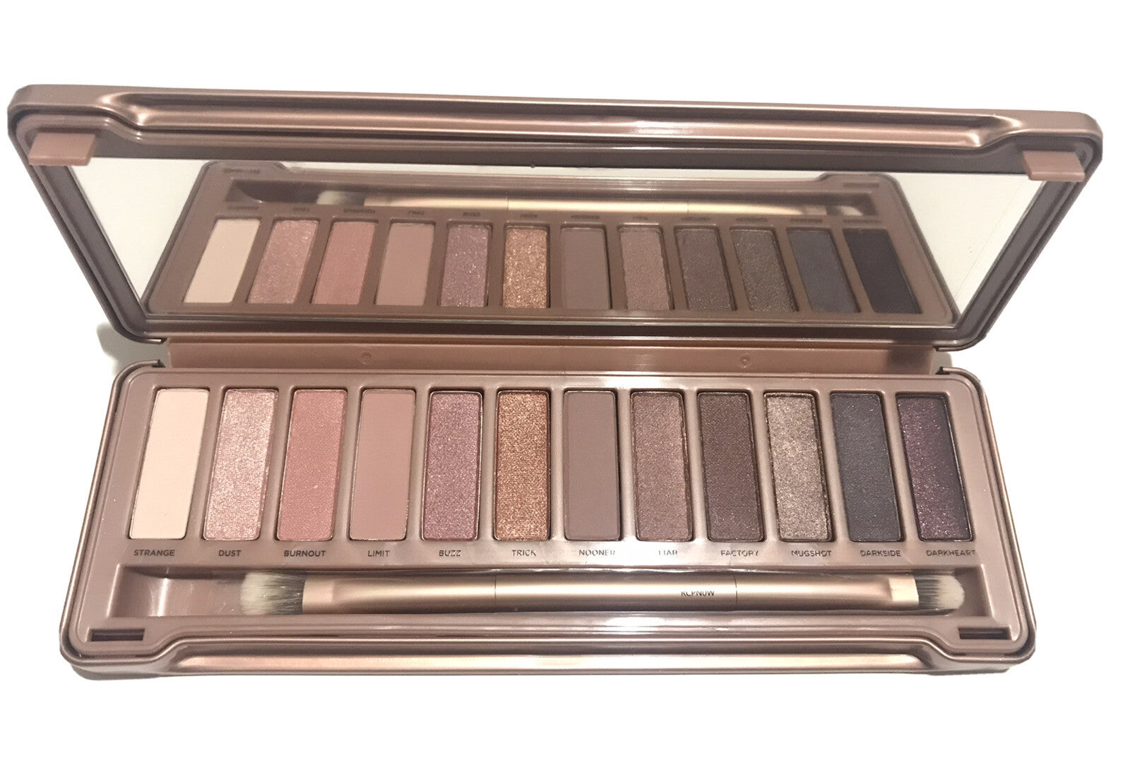 Urban Decay Naked 3 Eyeshadows Palette. New In Box1