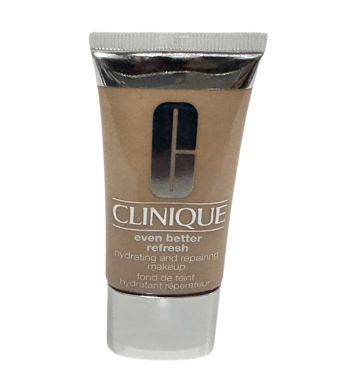 CLINIQUE Stay-Matte Oil-Free Makeup - CN70 Vanilla (MF)- 1 oz/30 mL - New In Box1